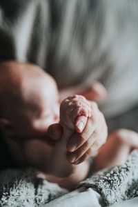 Combien de selles un nourrisson a-t-il par jour : tout ce qu’il faut savoir